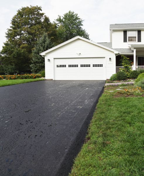 Cost of Blacktop Driveway Construction in Clovis